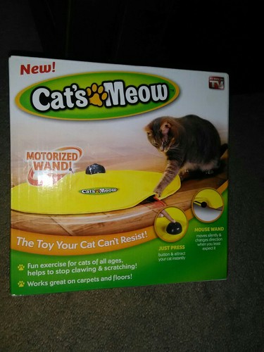 Cat meow motorized toy - cat's,